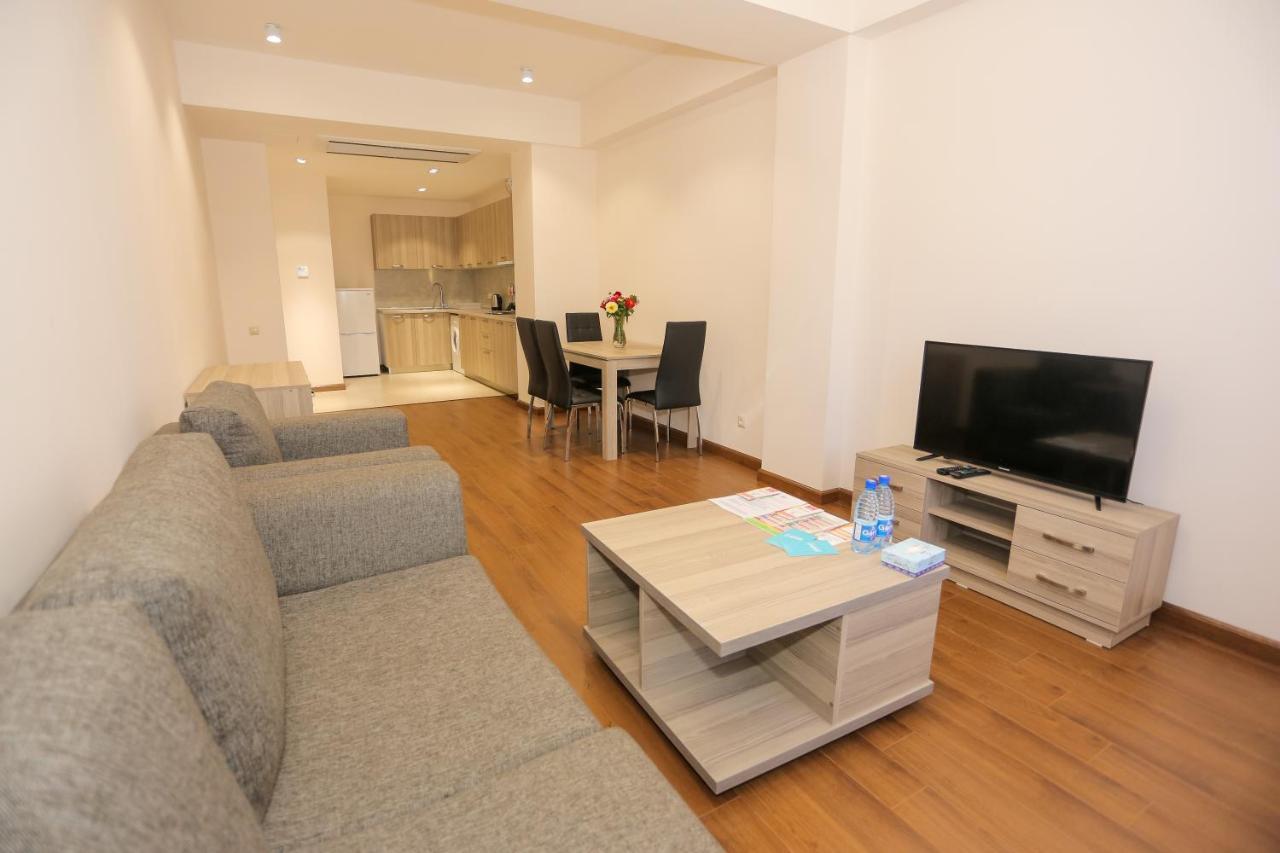 Welcome City Center Apartments Jerevan Buitenkant foto