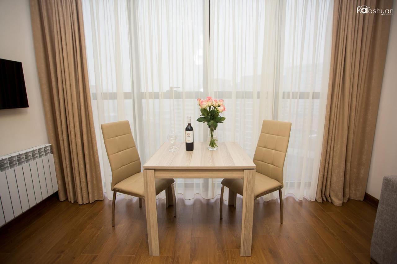 Welcome City Center Apartments Jerevan Buitenkant foto