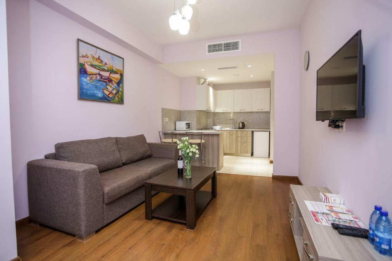 Welcome City Center Apartments Jerevan Buitenkant foto