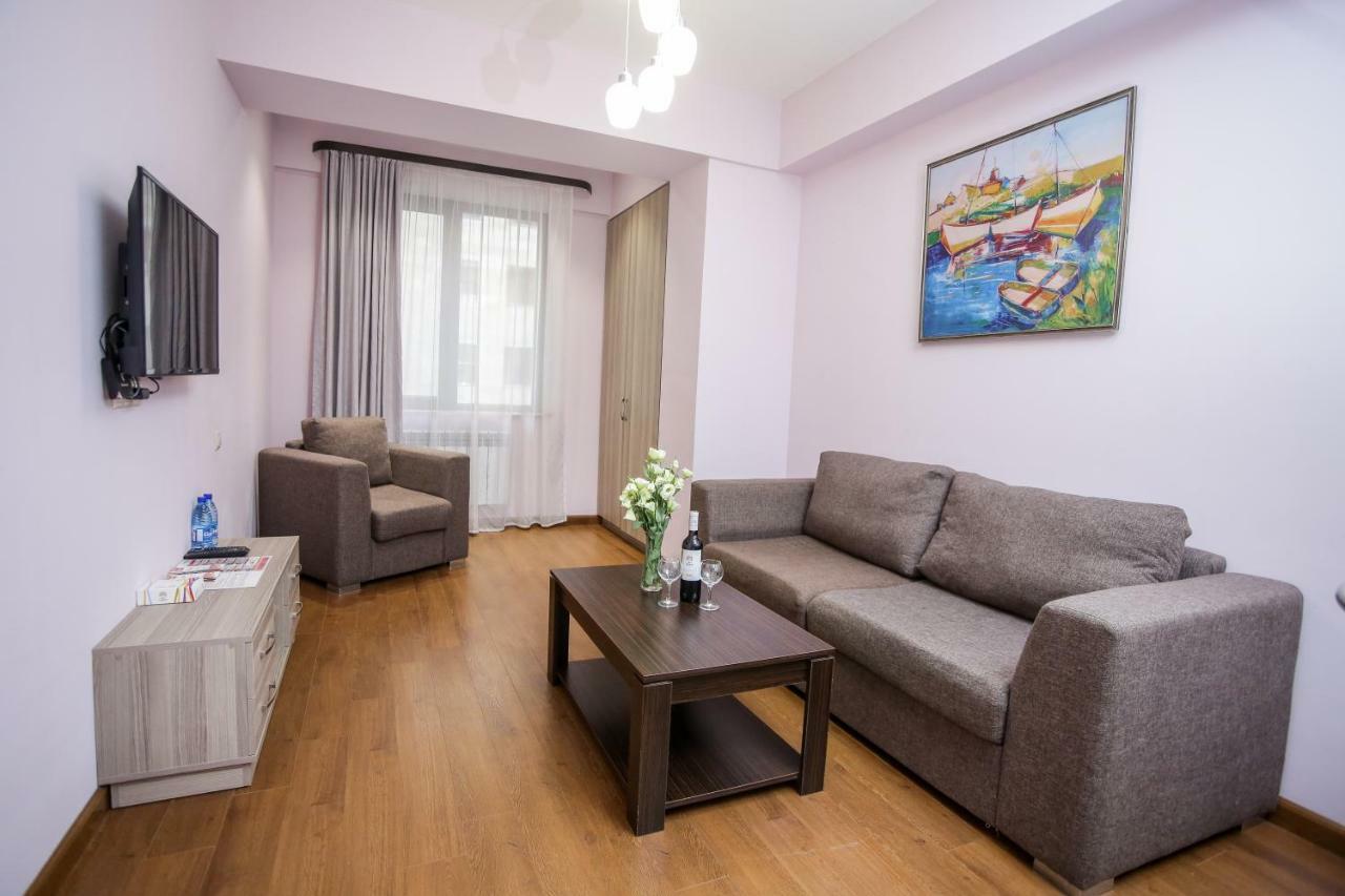 Welcome City Center Apartments Jerevan Buitenkant foto
